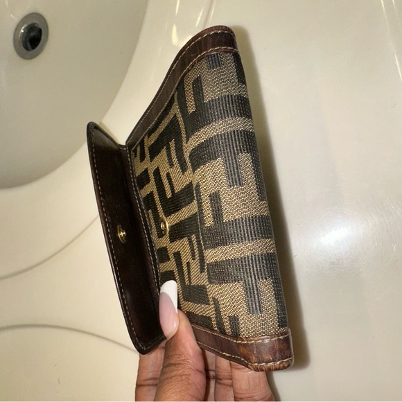 Fendi Zucci FF compact Logo Wallet - Picture 4 of 10